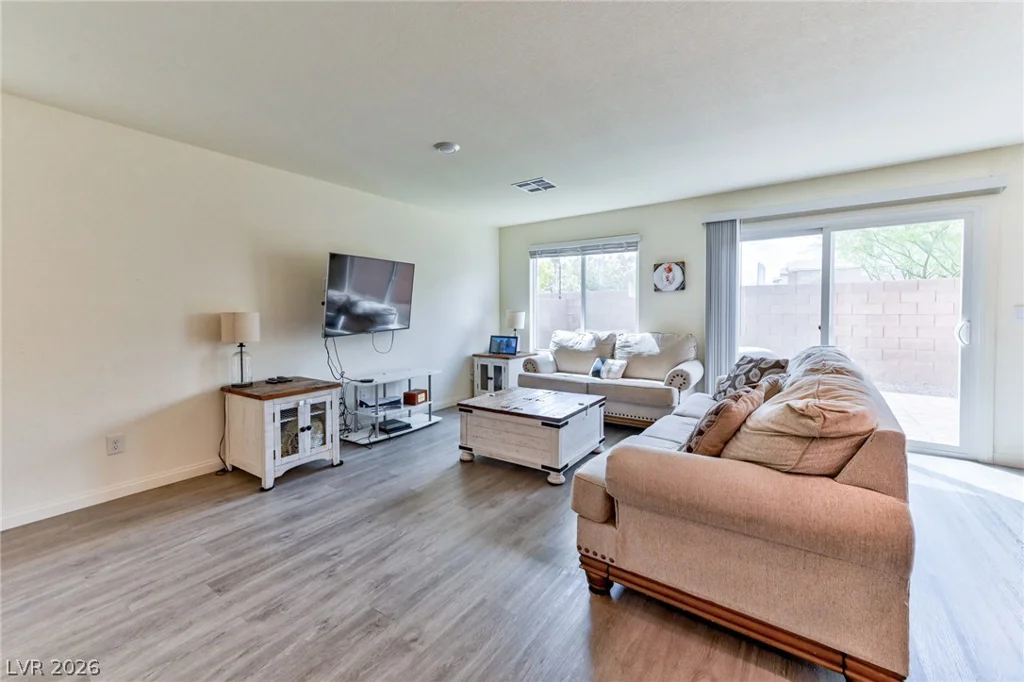 10395 Luna Mezzo, Las Vegas, NV 89141