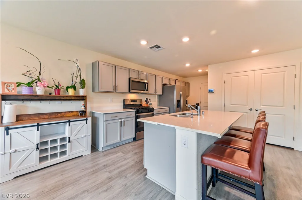 10395 Luna Mezzo, Las Vegas, NV 89141
