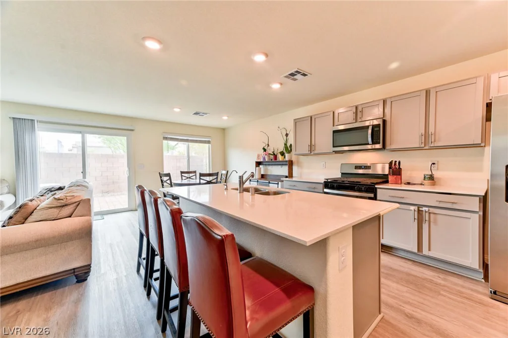 10395 Luna Mezzo, Las Vegas, NV 89141