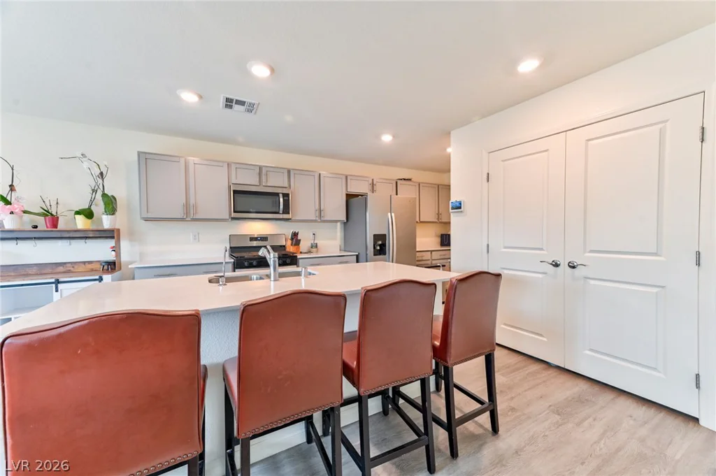 10395 Luna Mezzo, Las Vegas, NV 89141