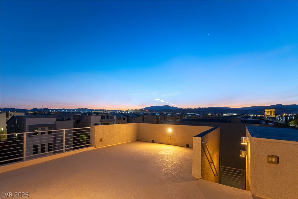 8012 Carpenter Creek, Las Vegas, NV 89113