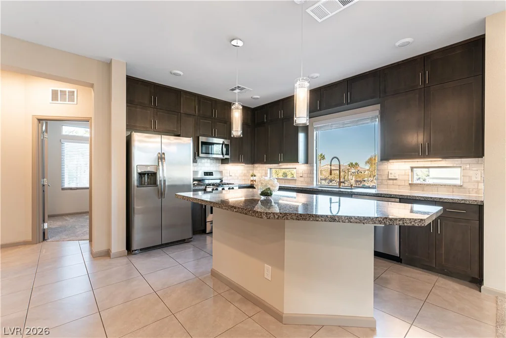 8012 Carpenter Creek, Las Vegas, NV 89113