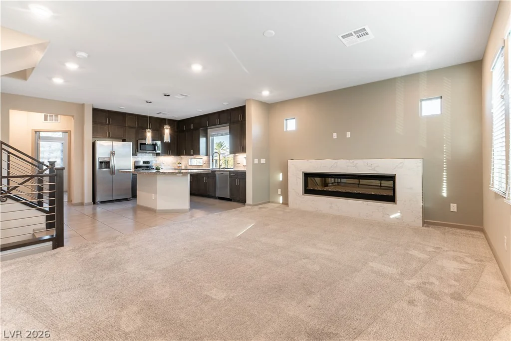 8012 Carpenter Creek, Las Vegas, NV 89113