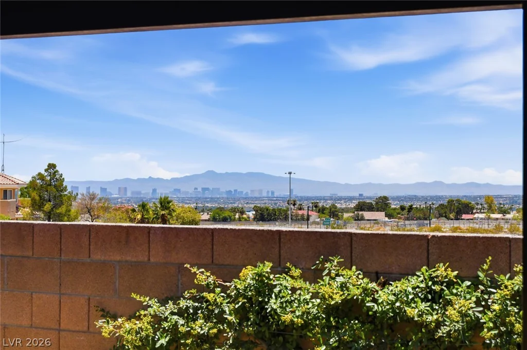 9675 Bruschi Ridge, Las Vegas, NV 89149