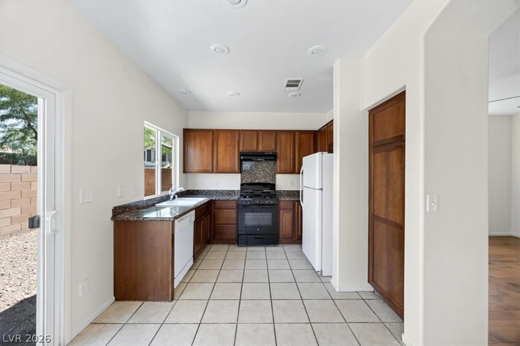 10244 Midnight Glow, Las Vegas, NV 89178