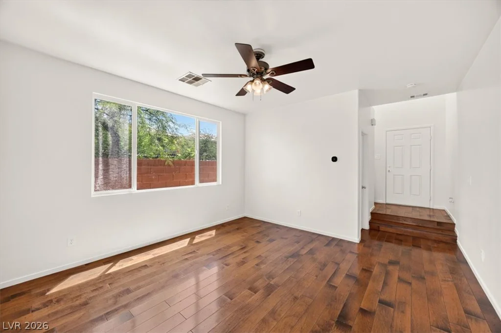 10244 Midnight Glow, Las Vegas, NV 89178