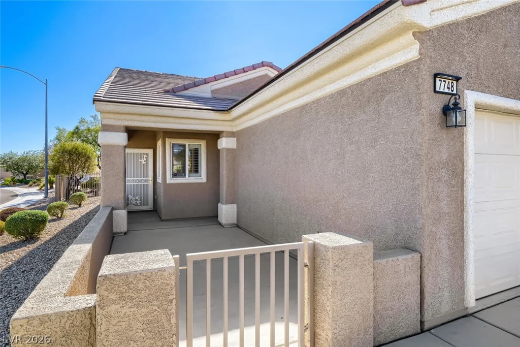 7748 Songster, North Las Vegas, NV 89084