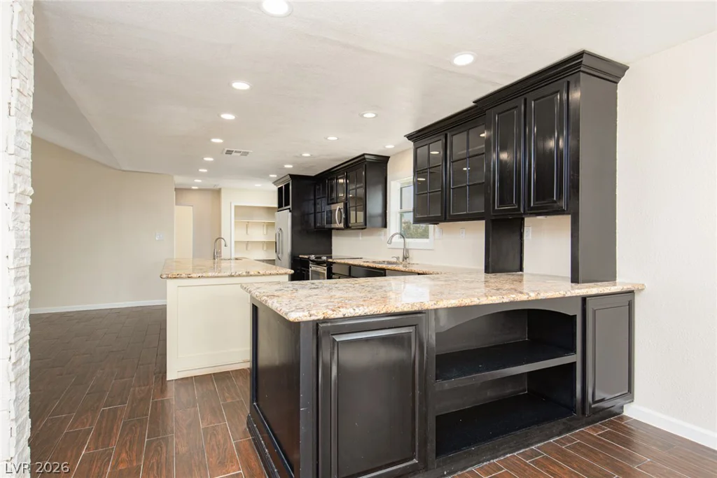 7295 Torrey Pines, Las Vegas, NV 89131