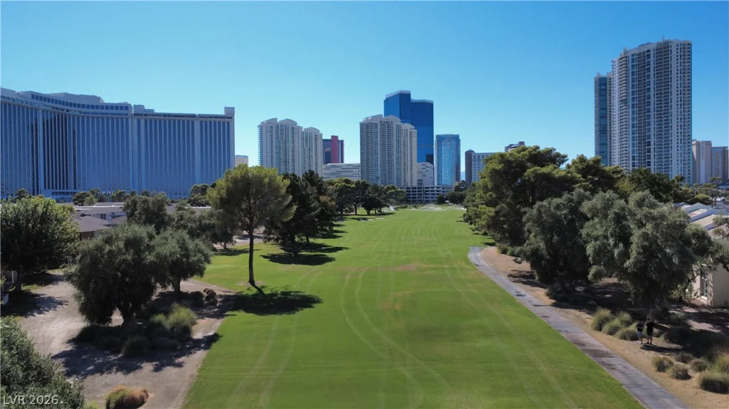 548 Tam O Shanter, Las Vegas, NV 89109