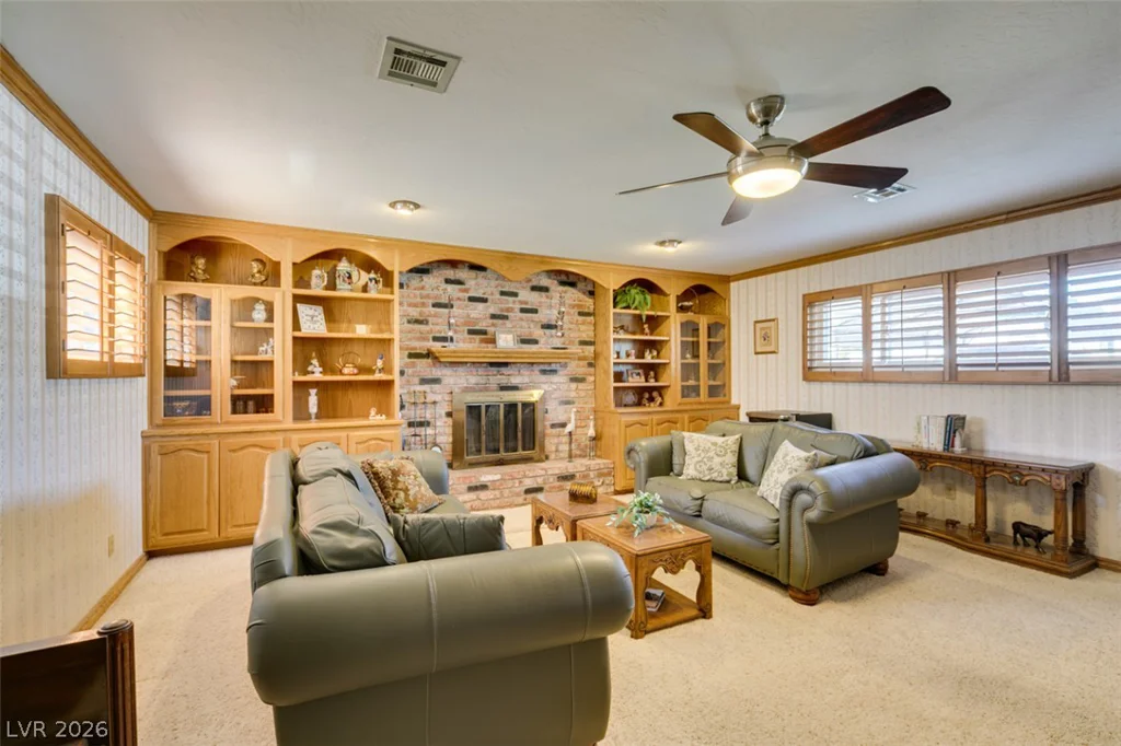 661 Burton, Henderson, NV 89015