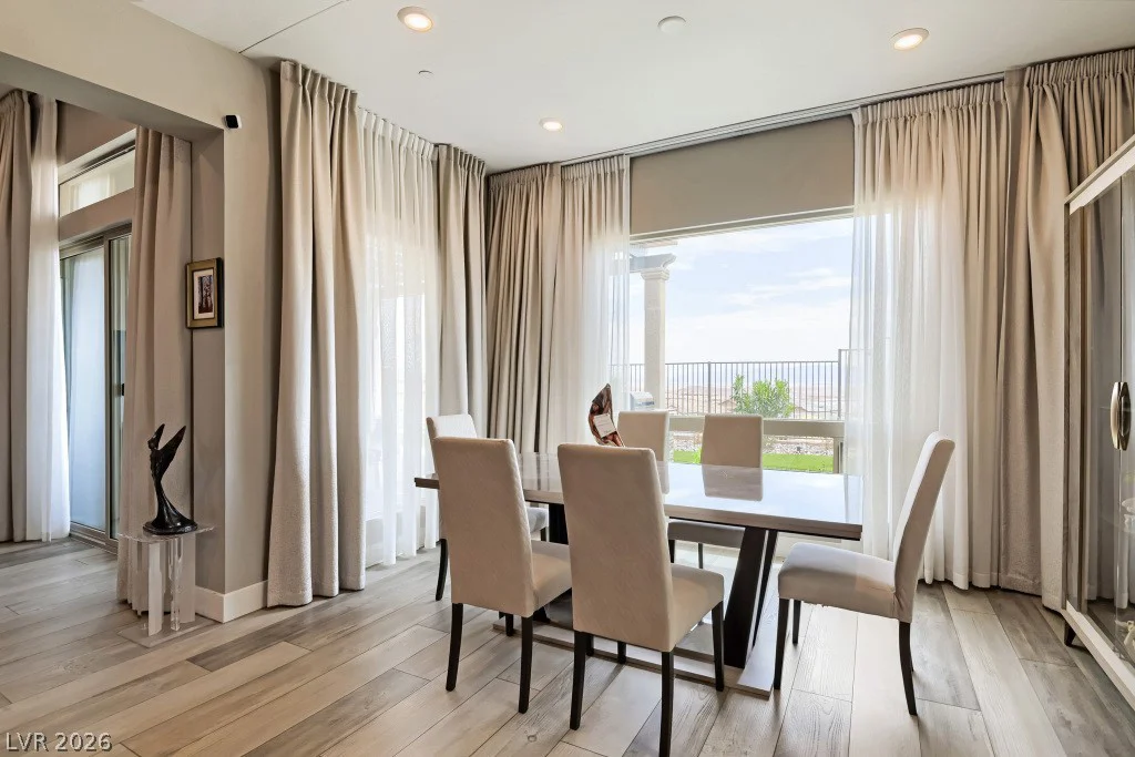 52 Thorn Creek, Henderson, NV 89011