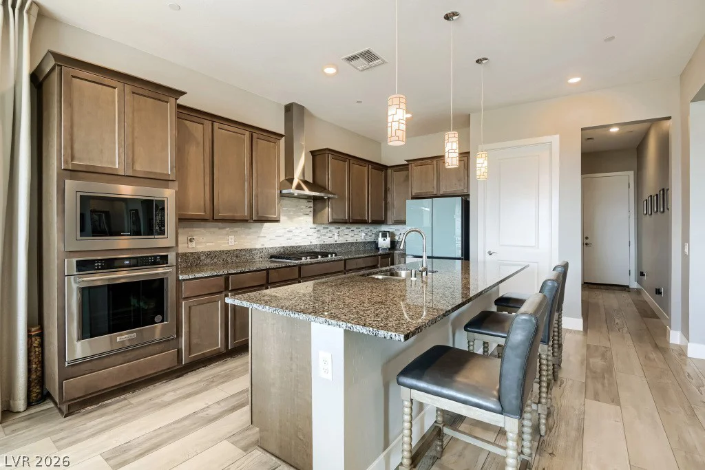 52 Thorn Creek, Henderson, NV 89011