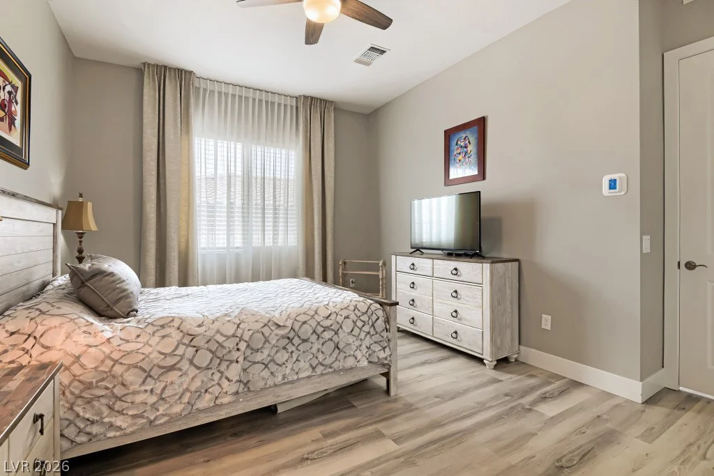 52 Thorn Creek, Henderson, NV 89011
