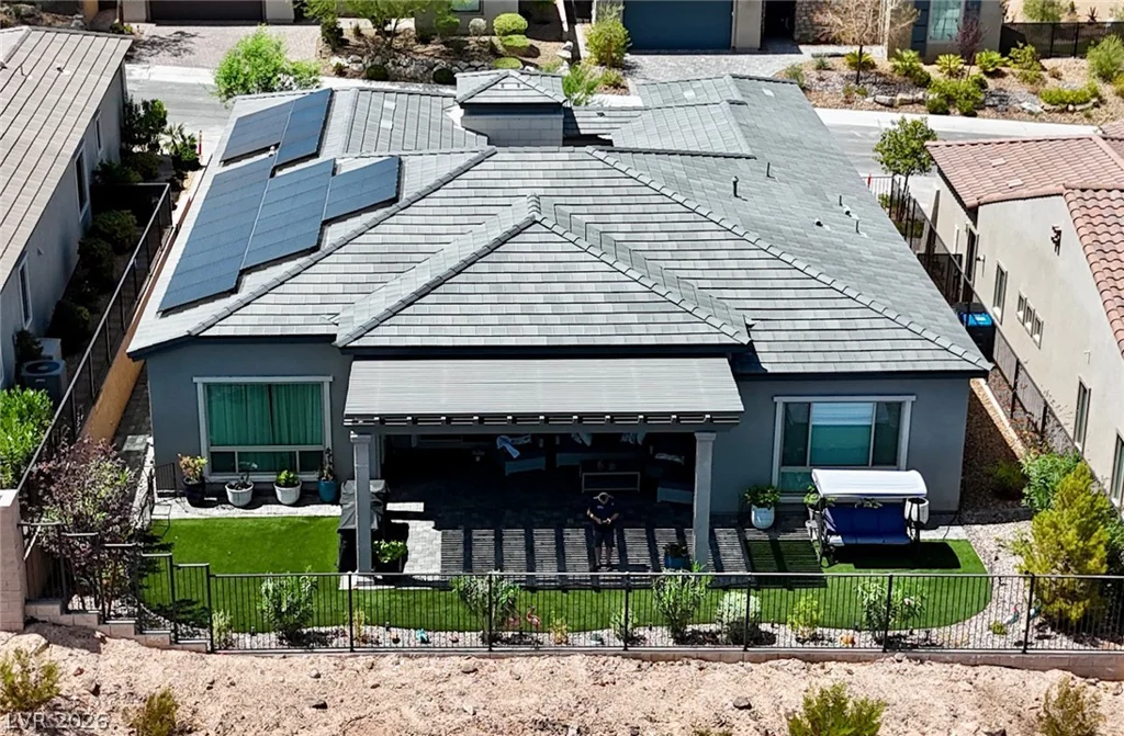 52 Thorn Creek, Henderson, NV 89011