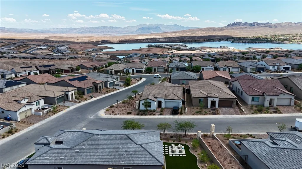 52 Thorn Creek, Henderson, NV 89011