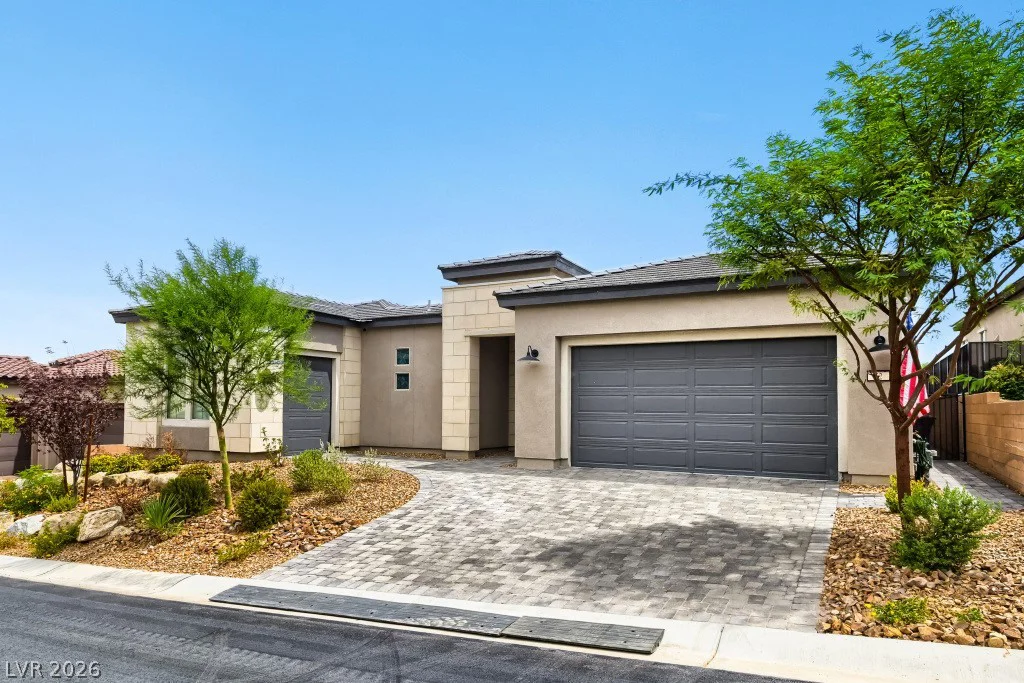 52 Thorn Creek, Henderson, NV 89011