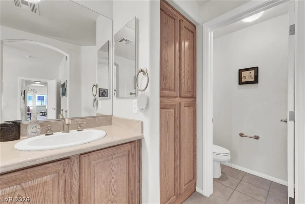 845 Canterra, Las Vegas, NV 89138