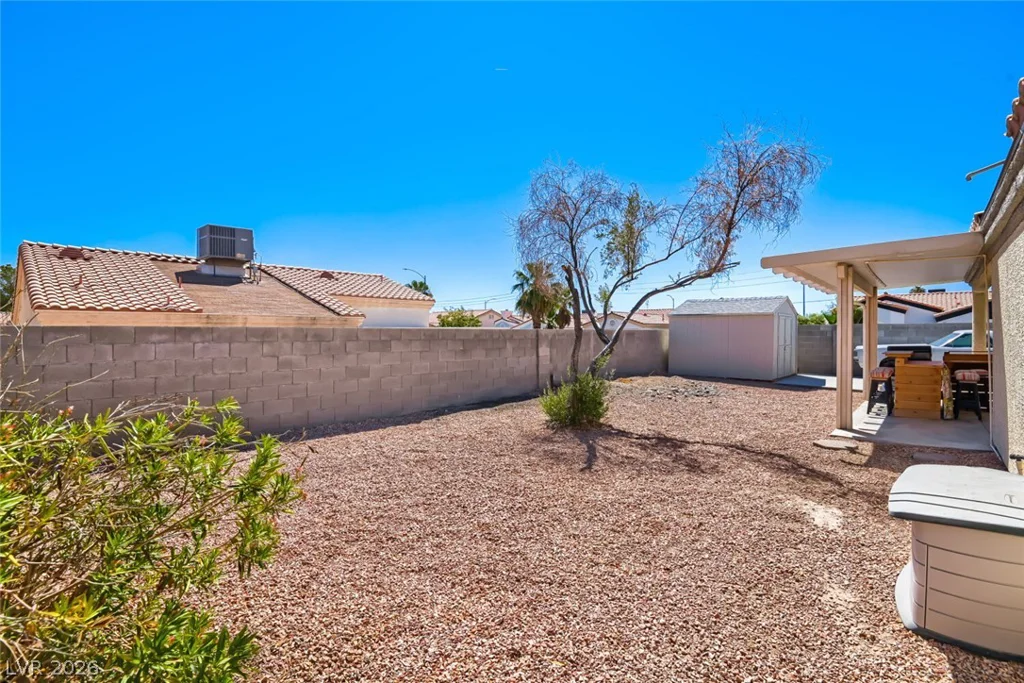 5218 Willowdale, North Las Vegas, NV 89031