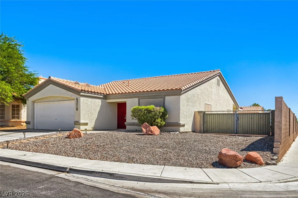 5218 Willowdale, North Las Vegas, NV 89031