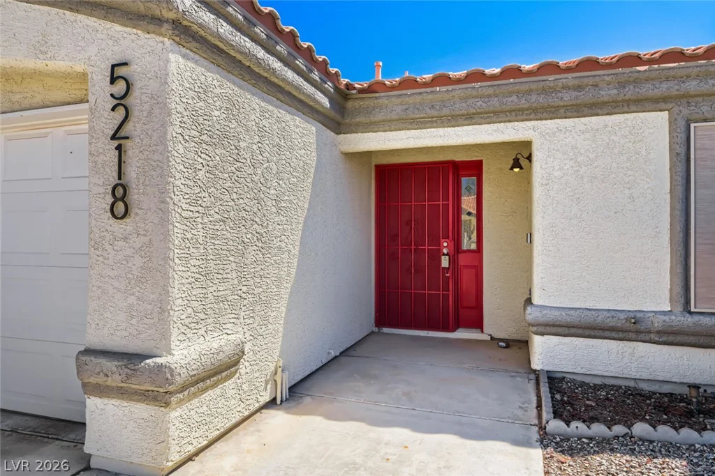 5218 Willowdale, North Las Vegas, NV 89031