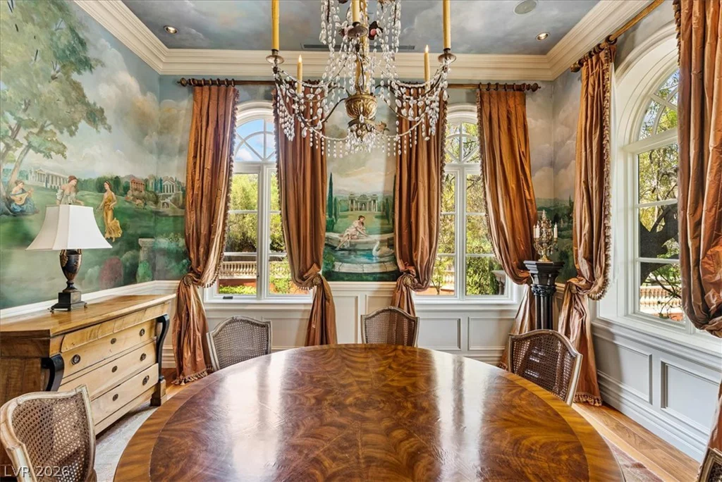 19 Eagles Landing, Las Vegas, NV 89141