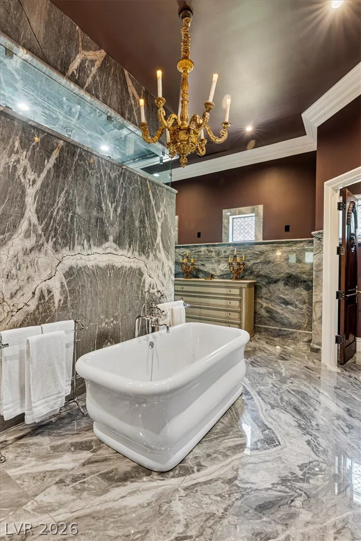 19 Eagles Landing, Las Vegas, NV 89141
