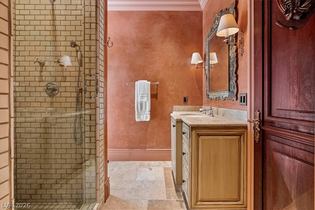 19 Eagles Landing, Las Vegas, NV 89141