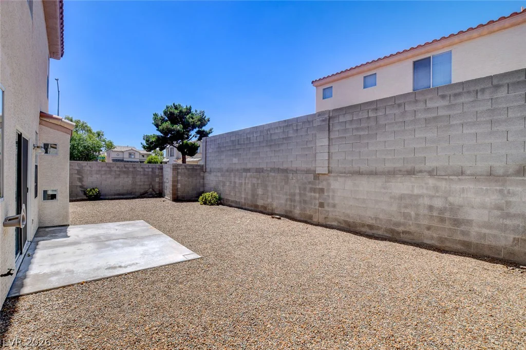 7921 Limbwood, Las Vegas, NV 89131
