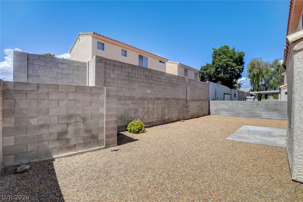 7921 Limbwood, Las Vegas, NV 89131