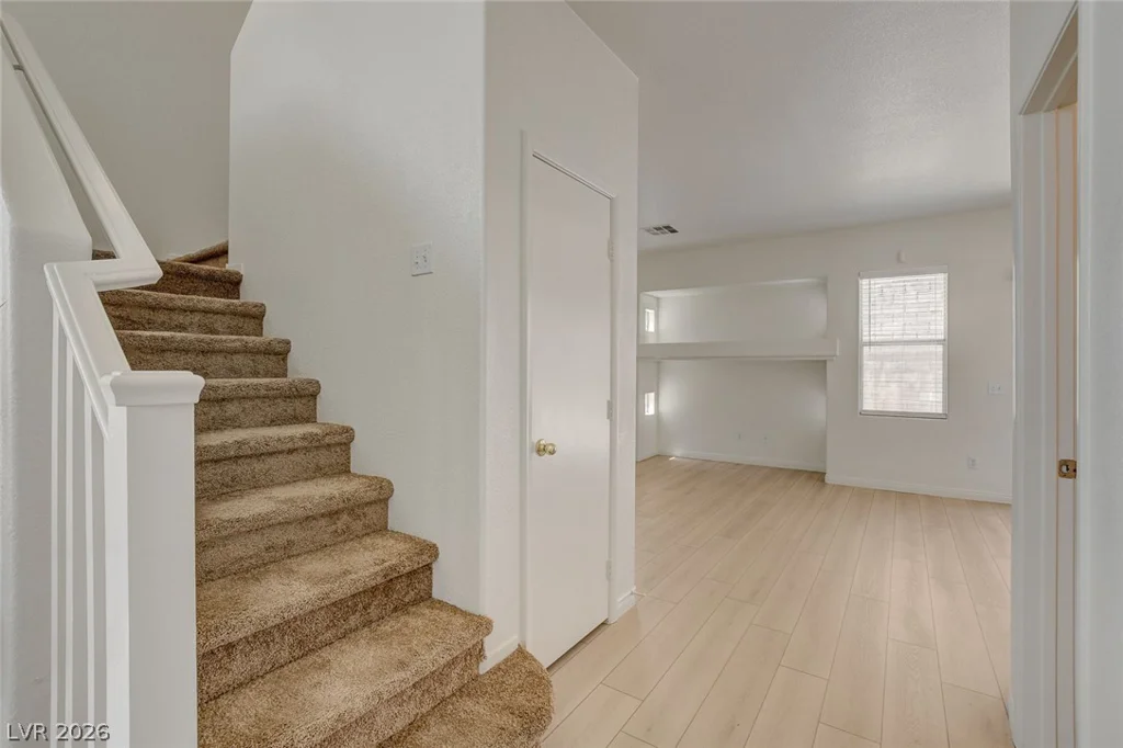 7921 Limbwood, Las Vegas, NV 89131