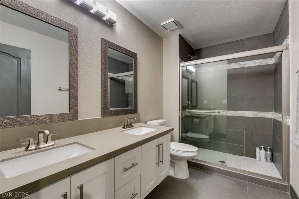 1909 Blackpool, Las Vegas, NV 89128