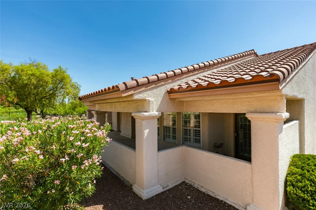 1909 Blackpool, Las Vegas, NV 89128