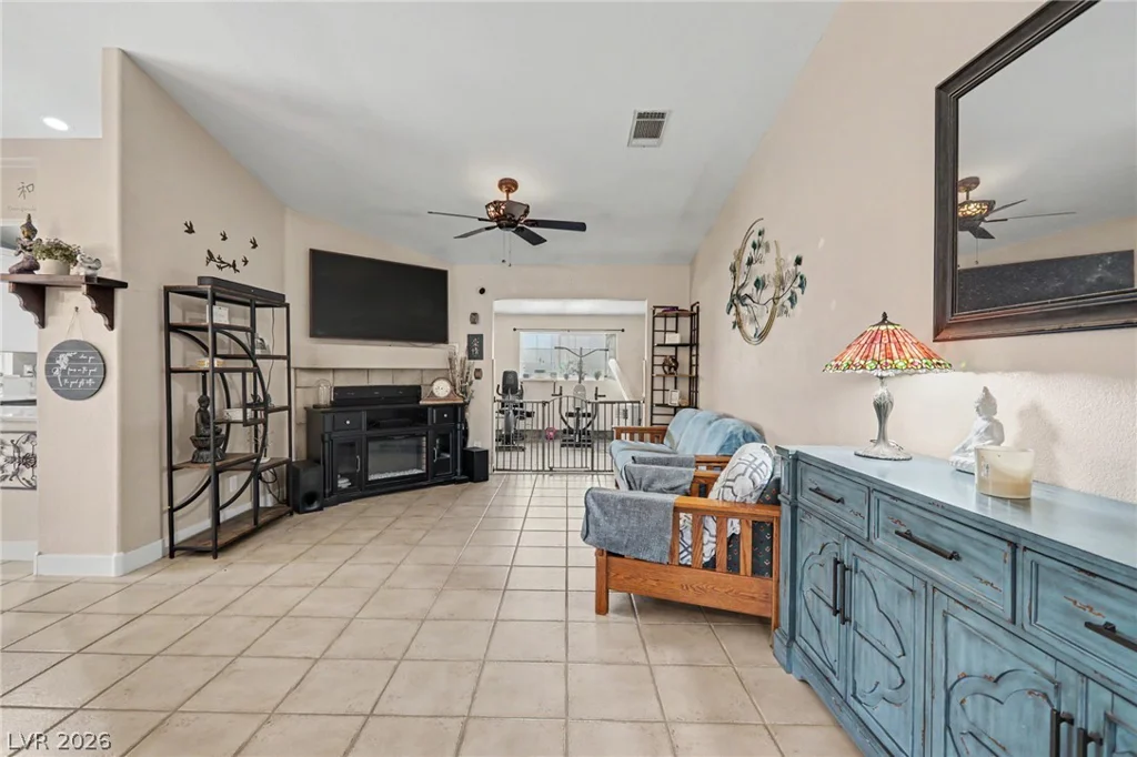 543 Vantage, Henderson, NV 89002