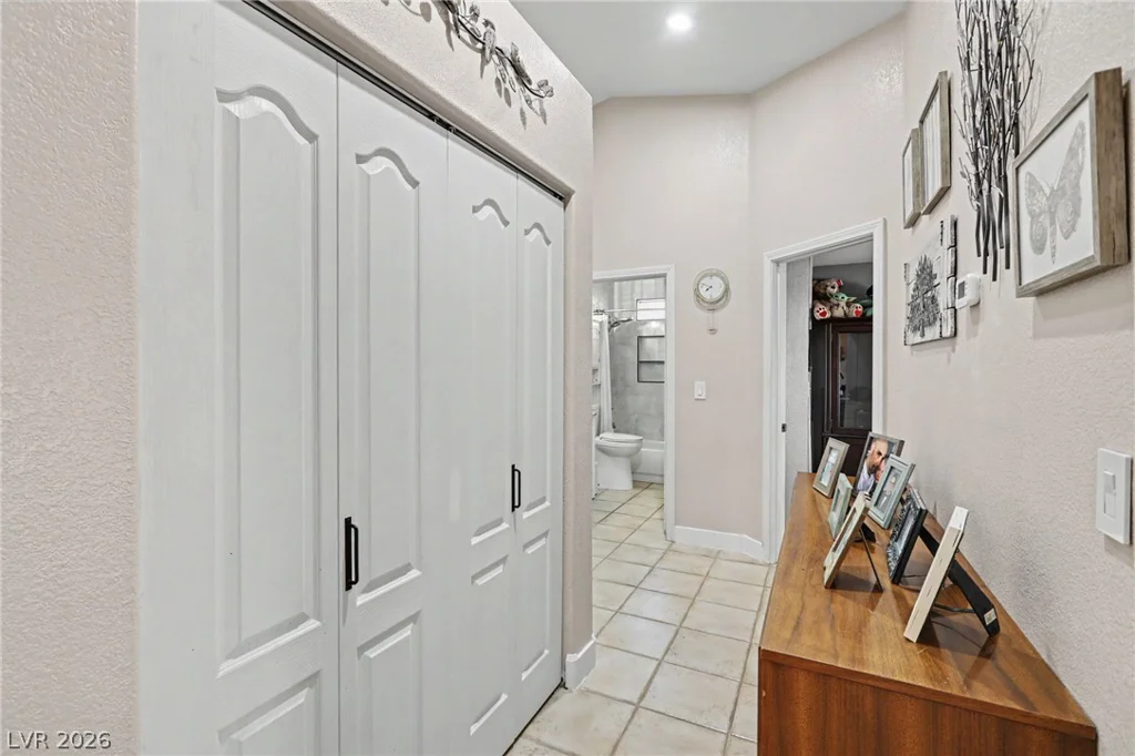 543 Vantage, Henderson, NV 89002