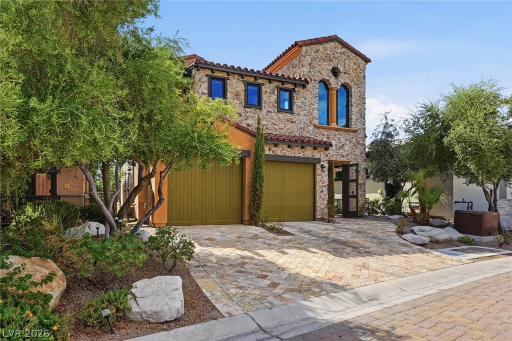 9 Via Del Garda, Henderson, NV 89011