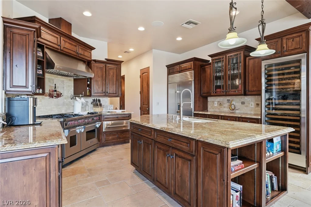 9 Via Del Garda, Henderson, NV 89011