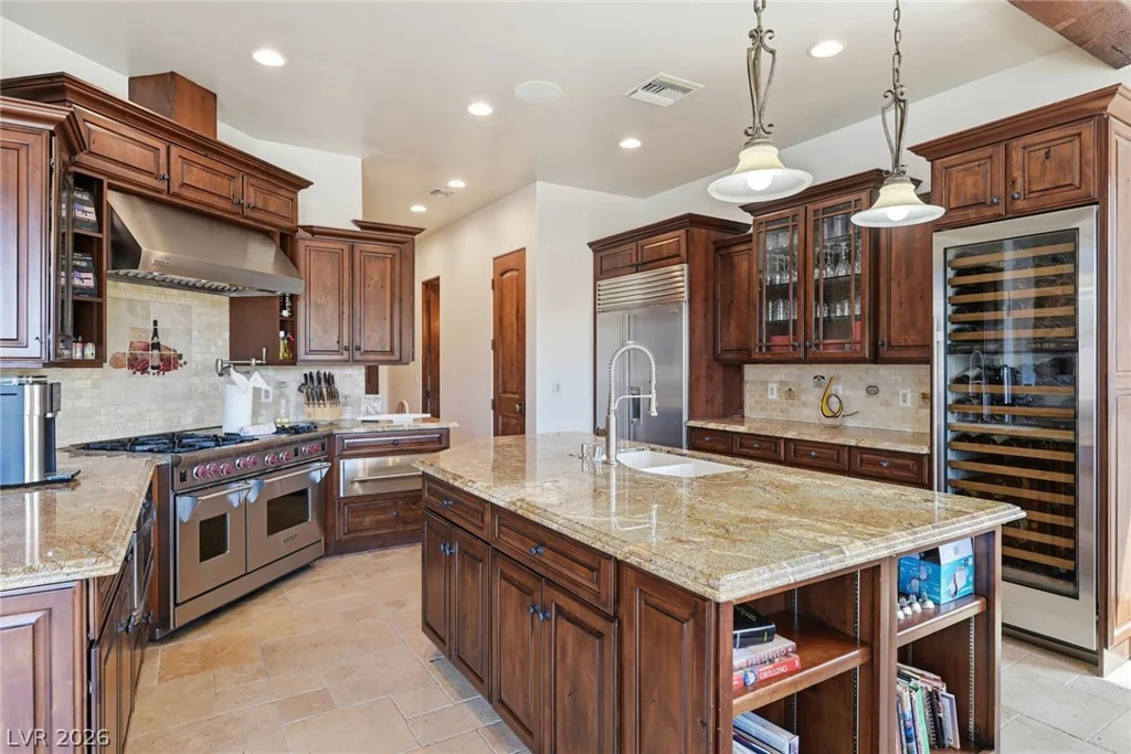 9 Via Del Garda, Henderson, NV 89011