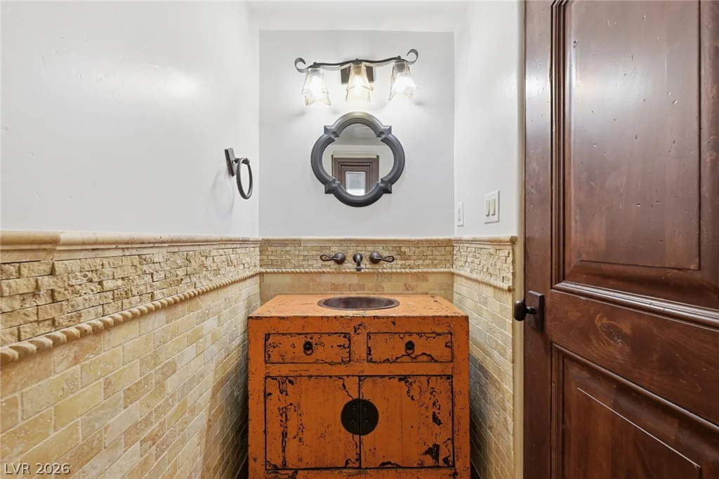 9 Via Del Garda, Henderson, NV 89011
