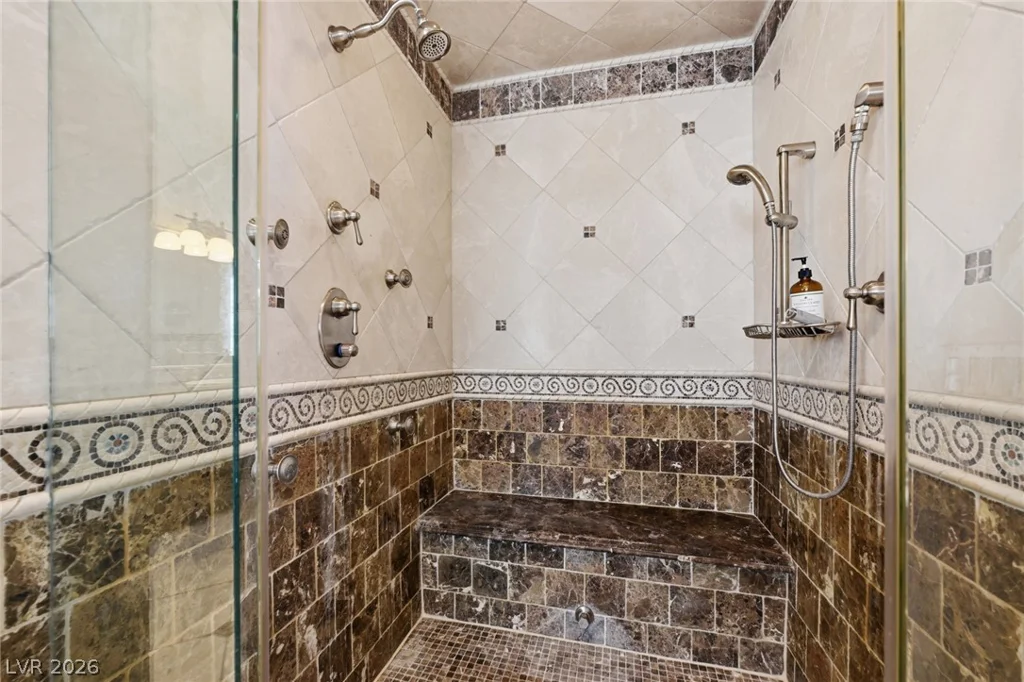 9 Via Del Garda, Henderson, NV 89011