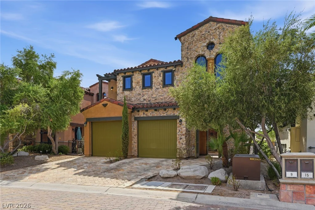 9 Via Del Garda, Henderson, NV 89011