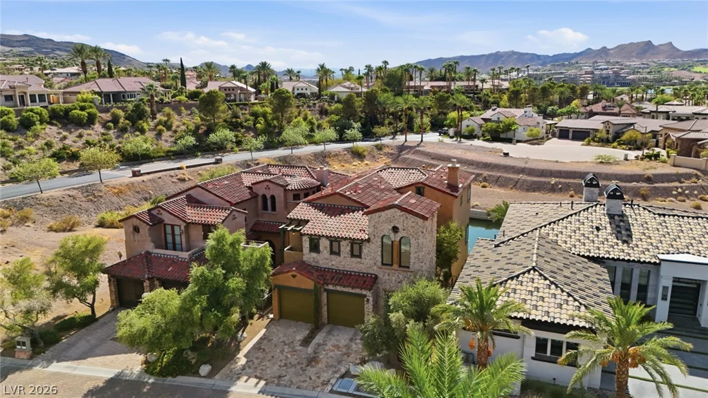 9 Via Del Garda, Henderson, NV 89011