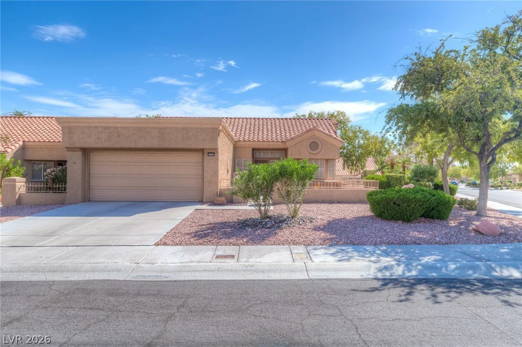 2400 Sunup, Las Vegas, NV 89134