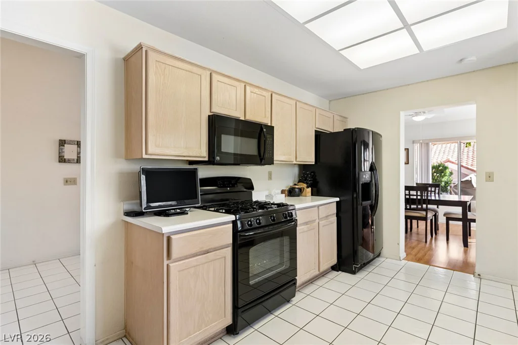 2400 Sunup, Las Vegas, NV 89134