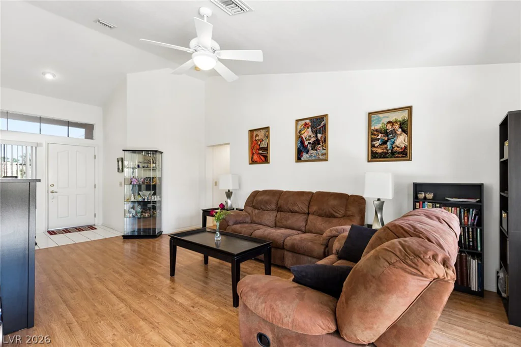 2400 Sunup, Las Vegas, NV 89134