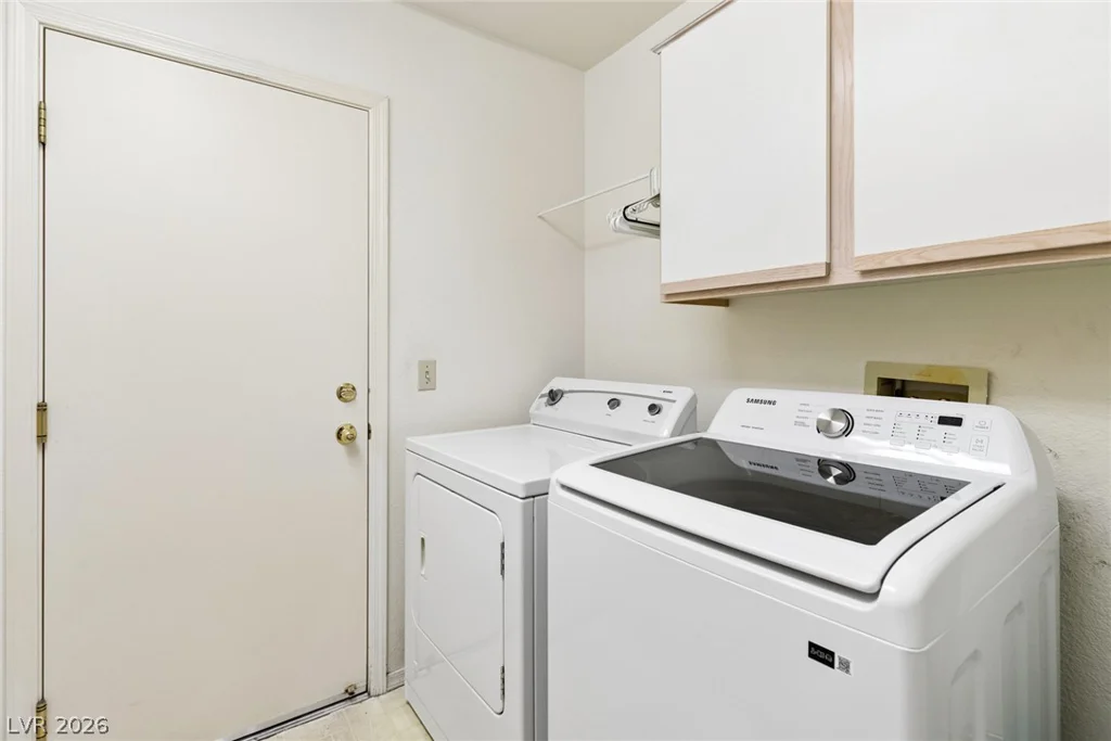 2400 Sunup, Las Vegas, NV 89134