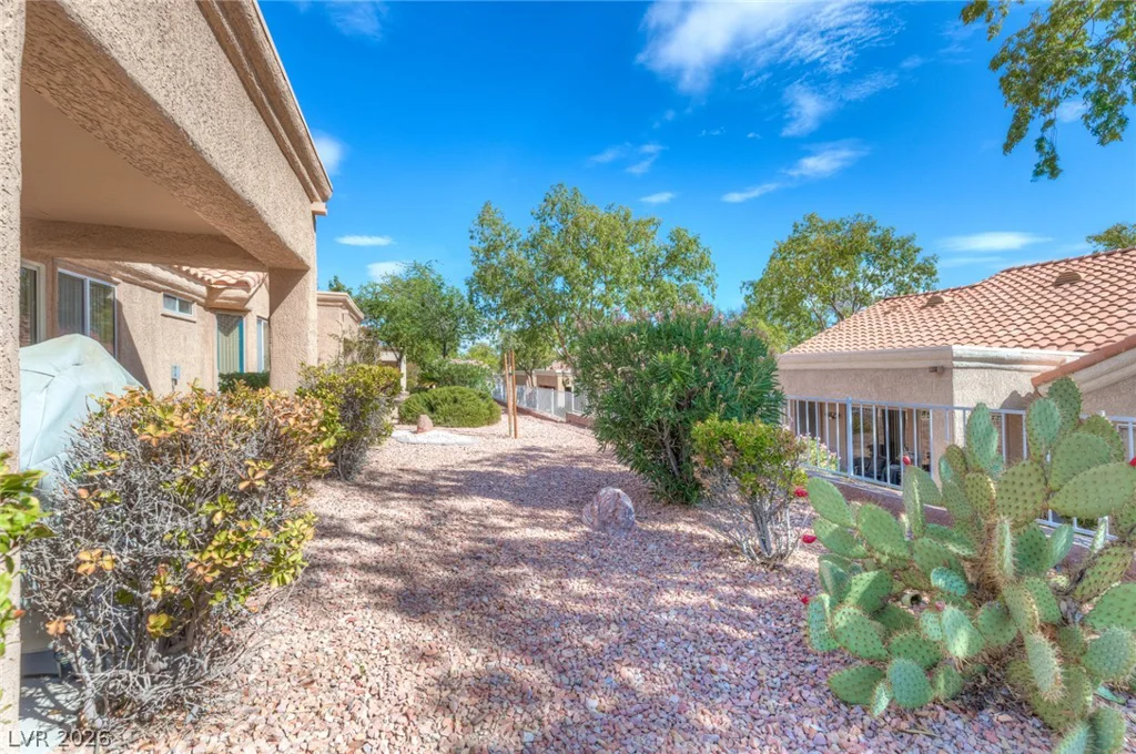 2400 Sunup, Las Vegas, NV 89134