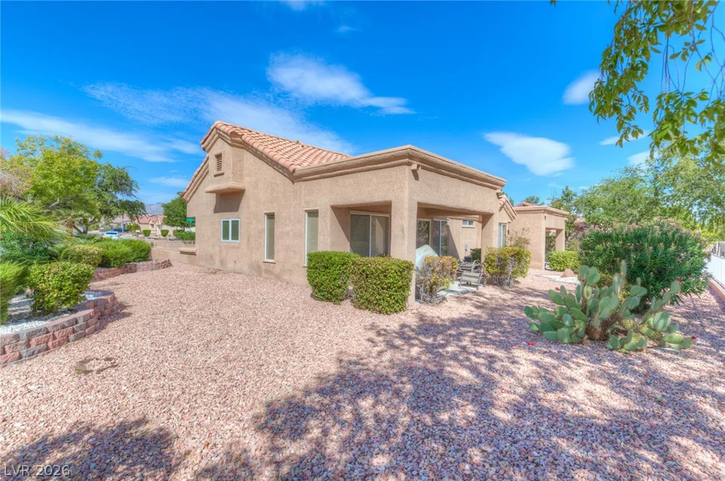 2400 Sunup, Las Vegas, NV 89134