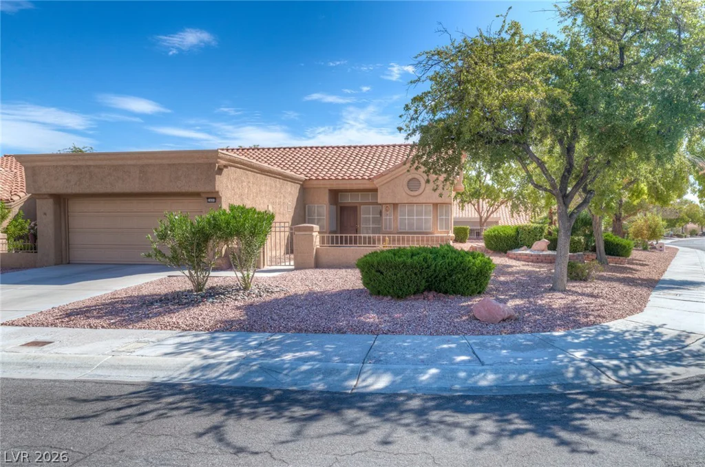 2400 Sunup, Las Vegas, NV 89134