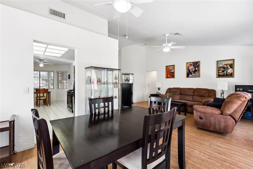 2400 Sunup, Las Vegas, NV 89134