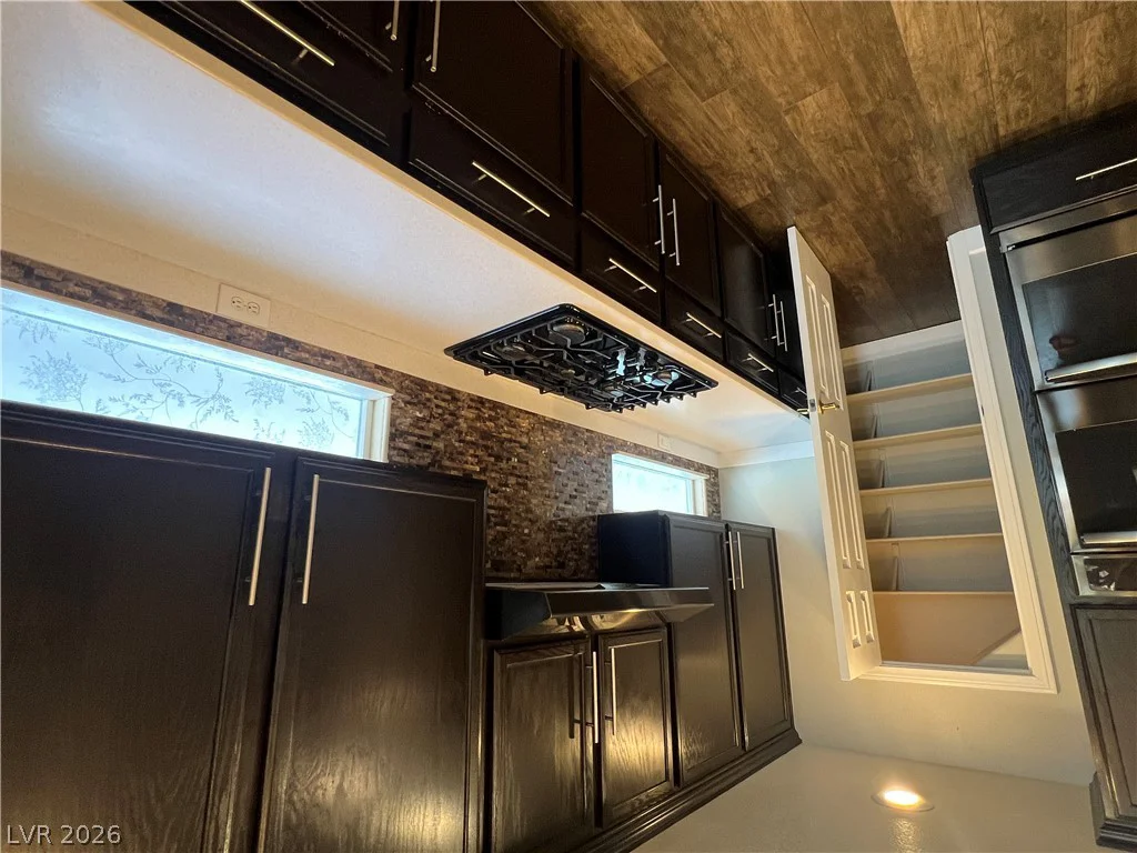 10054 Pebble Path, Las Vegas, NV 89148